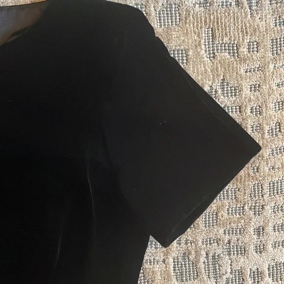 Talbots Little Black Velvet Dress Petite 4 - Picture 4 of 8